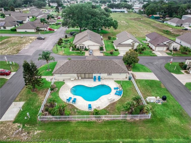 1153 Bishop Street, Avon Park, FL 33825