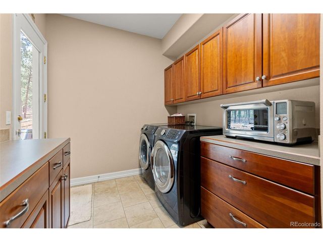 1767 Cinnamon Rd, Larkspur, CO 80118