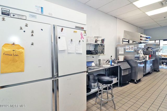 931 Fischer Boulevard, 9, Toms River, NJ 08753