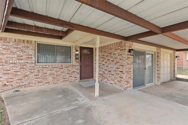 6208 SE 8th Street, Midwest City, OK 73110