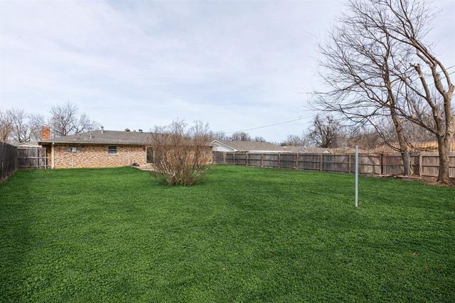 6208 SE 8th Street, Midwest City, OK 73110