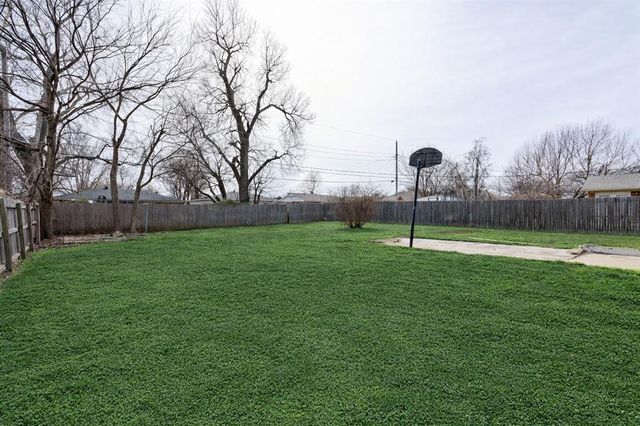 6208 SE 8th Street, Midwest City, OK 73110