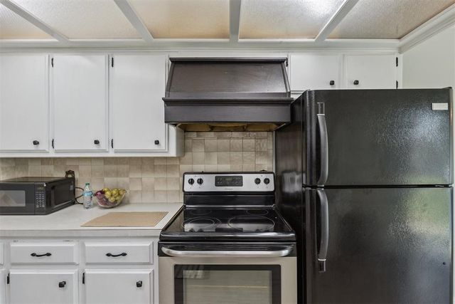 6208 SE 8th Street, Midwest City, OK 73110