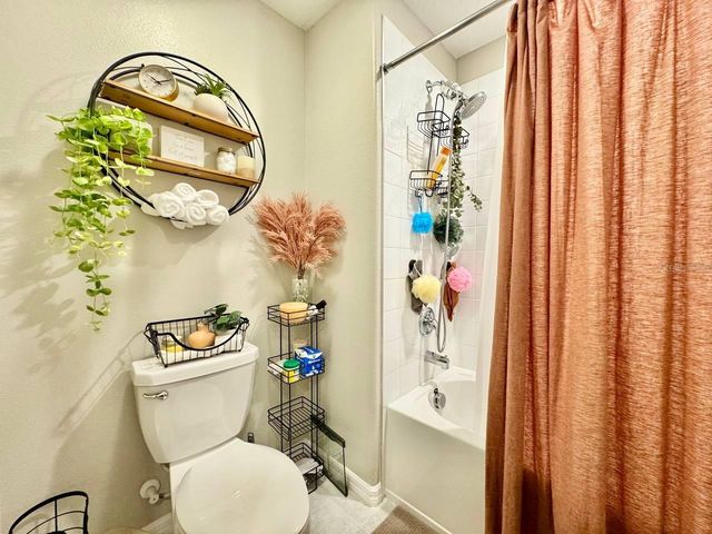 7309 CANTERBURY BELLS COURT, Tampa, FL 33619