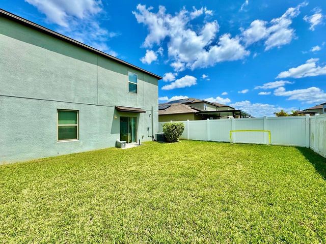 7309 CANTERBURY BELLS COURT, Tampa, FL 33619