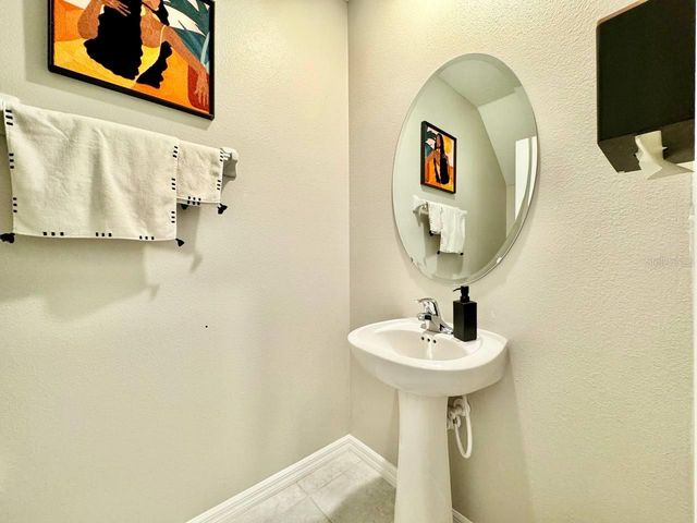 7309 CANTERBURY BELLS COURT, Tampa, FL 33619