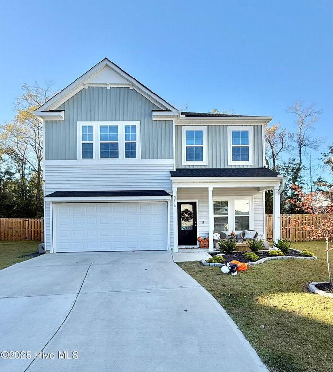 316 Cherry Grove Court, Castle Hayne, NC 28429