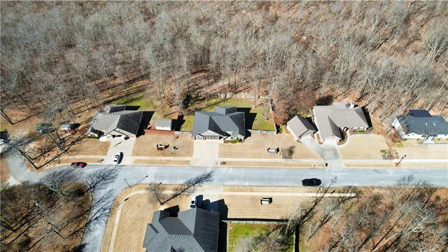 2361 Quick Fox Avenue, Fayetteville, AR 72704