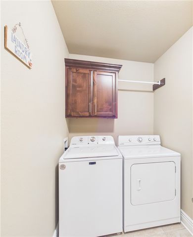 2361 Quick Fox Avenue, Fayetteville, AR 72704