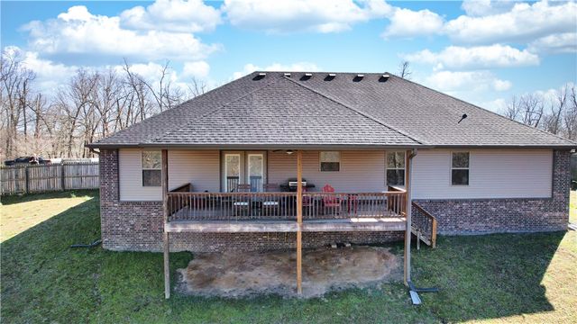 2361 Quick Fox Avenue, Fayetteville, AR 72704
