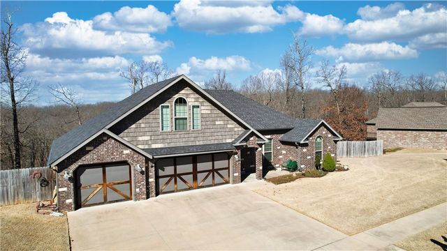 2361 Quick Fox Avenue, Fayetteville, AR 72704