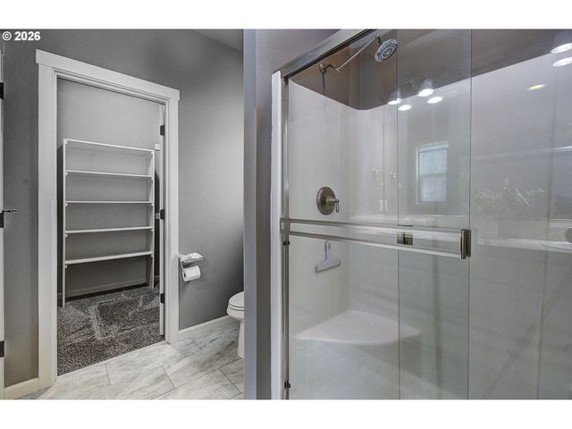 323 STONE Park, Kalama, WA 98625