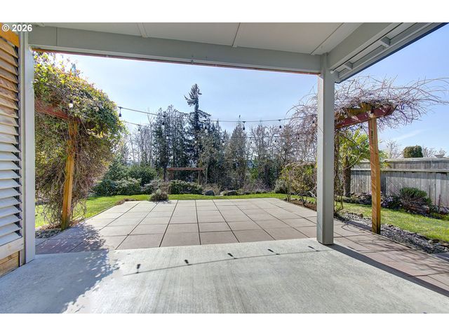 323 STONE Park, Kalama, WA 98625