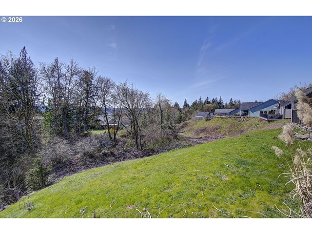 323 STONE Park, Kalama, WA 98625