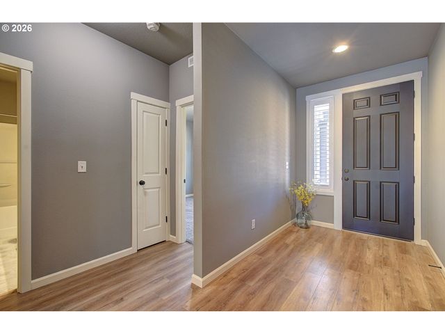 323 STONE Park, Kalama, WA 98625