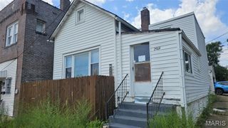 2909 Clara Avenue, St Louis, MO 63120