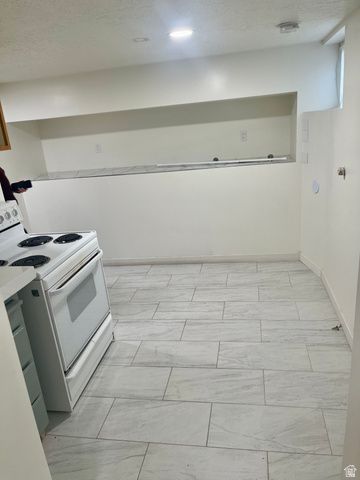 626 CHESTER ST, Ogden, UT 84404