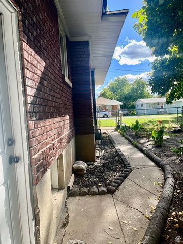 626 CHESTER ST, Ogden, UT 84404