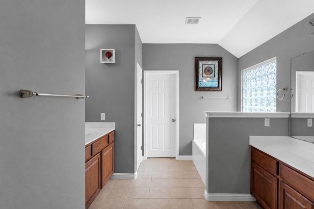 1114 Canyon Maple RD, Pflugerville, TX 78660