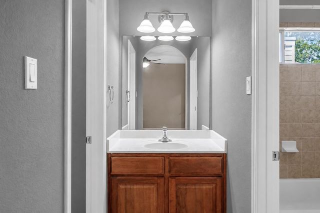 1114 Canyon Maple RD, Pflugerville, TX 78660