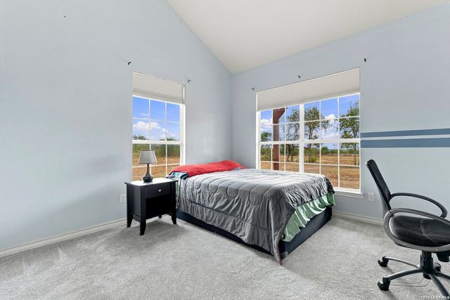 136 County Road 5781, Castroville, TX 78009