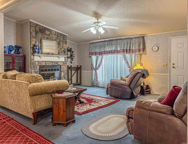 316 W 4th Street, Yellville, AR 72687