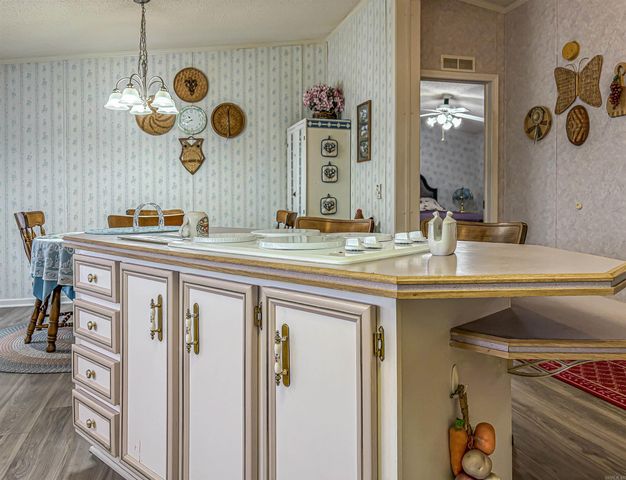 316 W 4th Street, Yellville, AR 72687