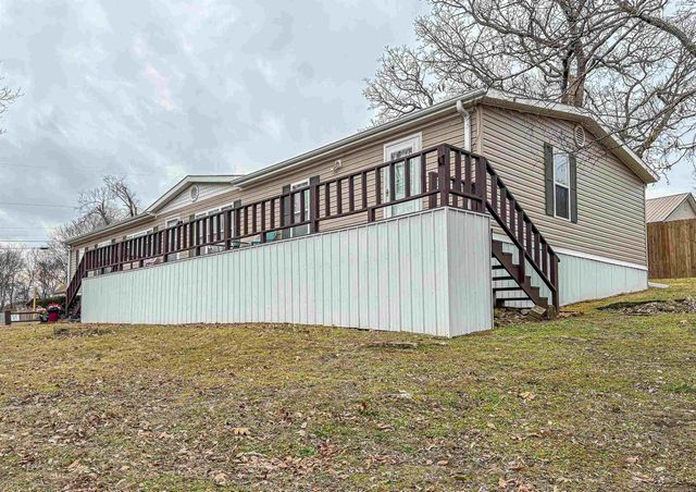 316 W 4th Street, Yellville, AR 72687