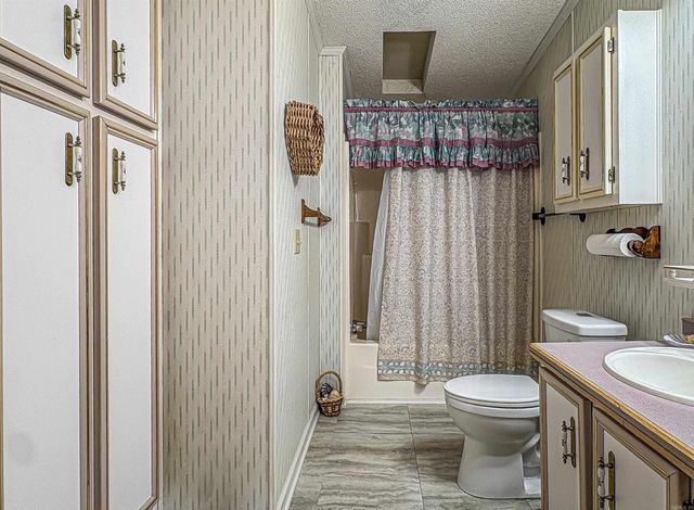 316 W 4th Street, Yellville, AR 72687