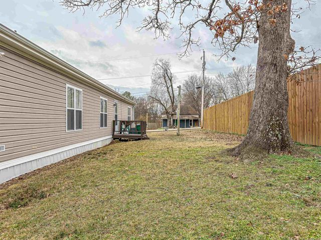 316 W 4th Street, Yellville, AR 72687