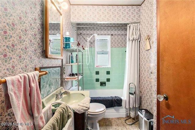 2012 Berdan Avenue, Toledo, OH 43613