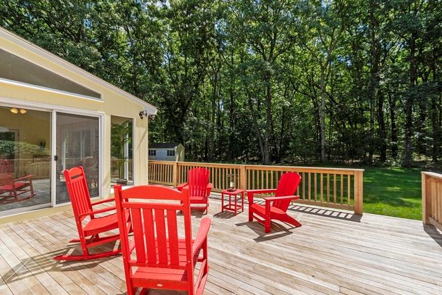 30 Goose Pond Rd, Lincoln, MA 01773
