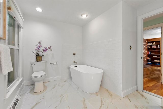 30 Goose Pond Rd, Lincoln, MA 01773