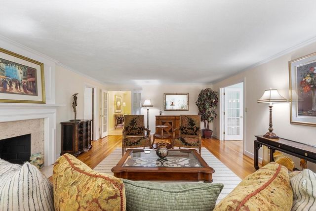 30 Goose Pond Rd, Lincoln, MA 01773