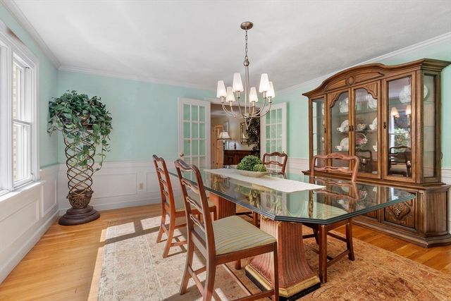 30 Goose Pond Rd, Lincoln, MA 01773