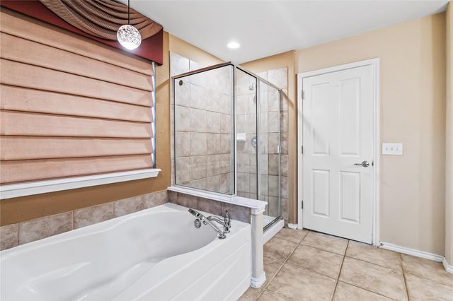 518 Honeysuckle Vine Drive, Rosenberg, TX 77469