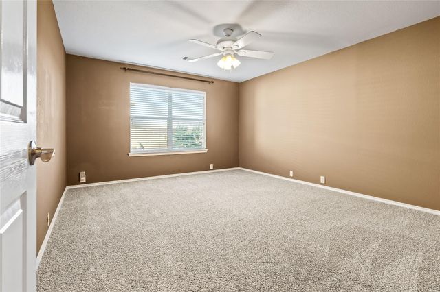 518 Honeysuckle Vine Drive, Rosenberg, TX 77469