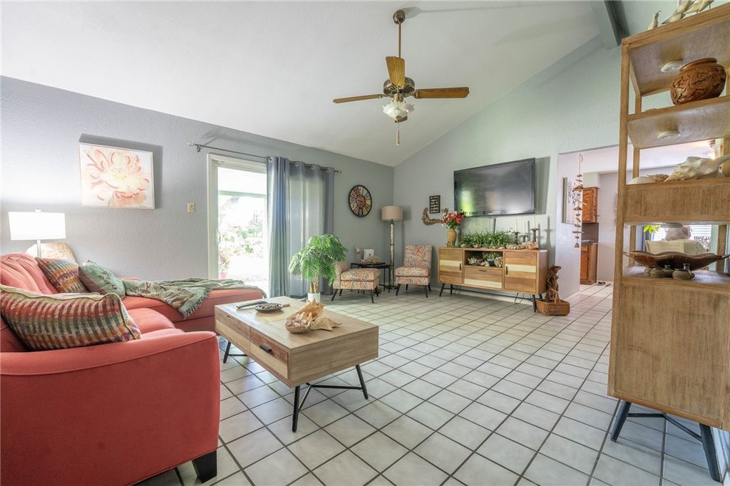 1810 Silver Sands Dr, Corpus Christi, TX 78412 — photo 5