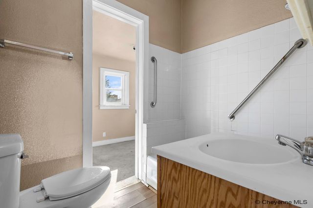 2315 THOMES AVE, Cheyenne, WY 82001