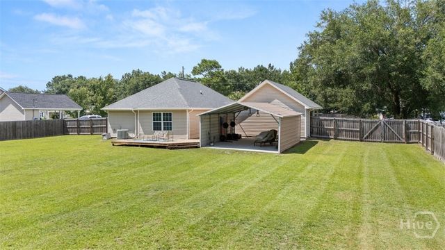 210 Lindsey Drive, Richmond Hill, GA 31324