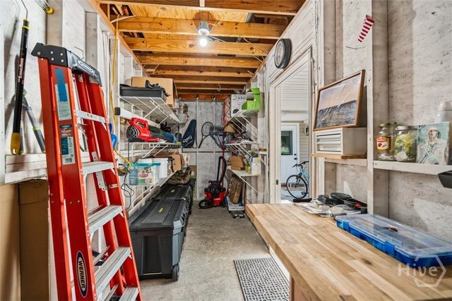 210 Lindsey Drive, Richmond Hill, GA 31324