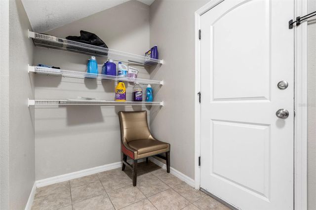 7710 SUNSHINE BRIDGE AVE, Gibsonton, FL 33534