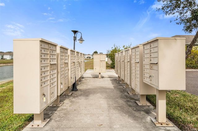 7710 SUNSHINE BRIDGE AVE, Gibsonton, FL 33534