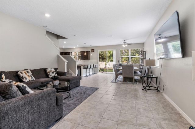 7710 SUNSHINE BRIDGE AVE, Gibsonton, FL 33534