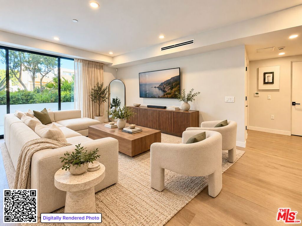 1017 N Croft Avenue 105, Los Angeles, CA 90069 — exterior