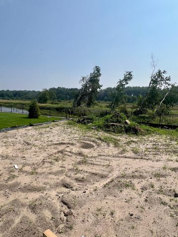 12595 Erskin Street NE, Blaine, MN 55449