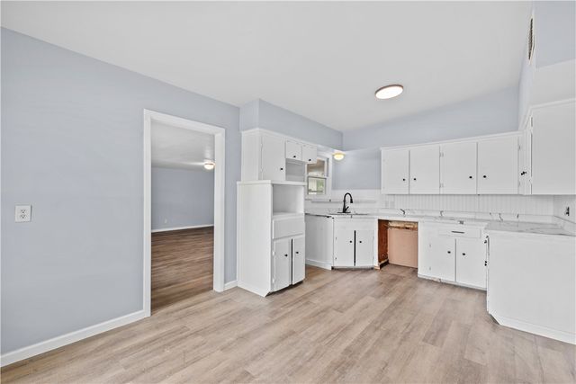 1506 Crosby St, Portland, TX 78374