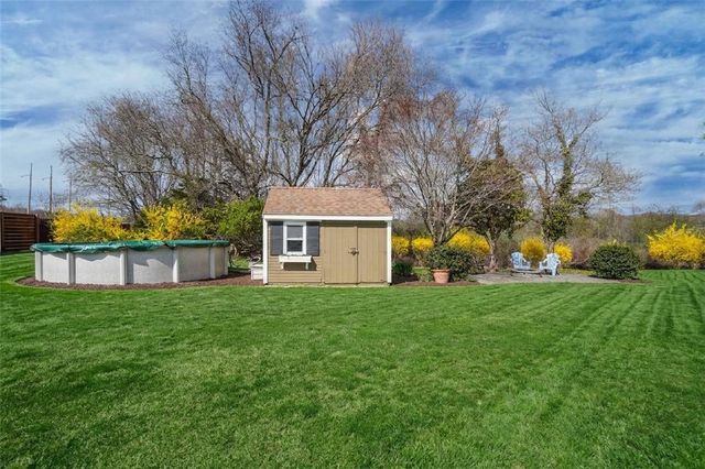 67 Montgomery Road, Swansea, MA 02777