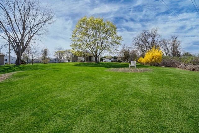 67 Montgomery Road, Swansea, MA 02777