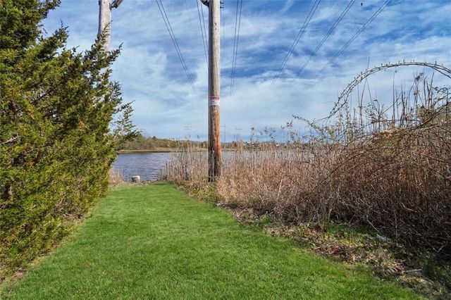 67 Montgomery Road, Swansea, MA 02777